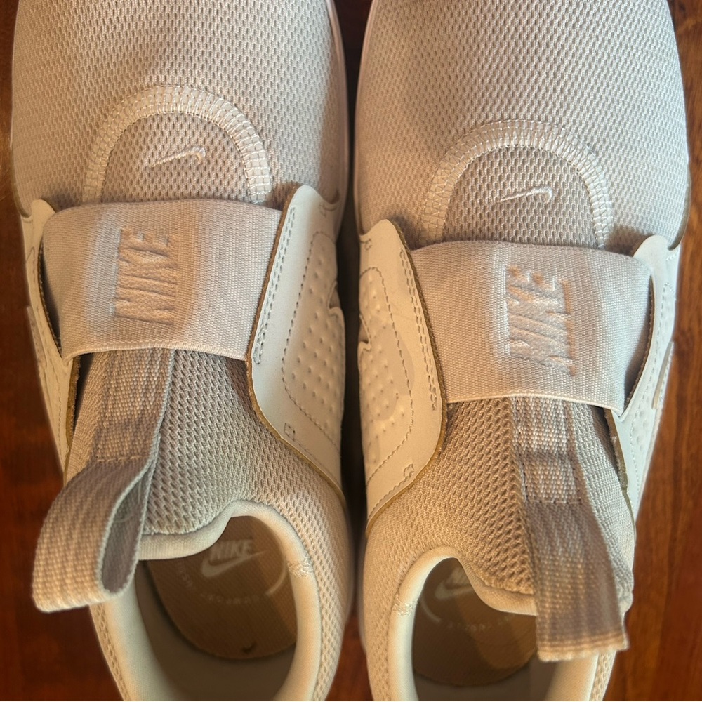Nike White and Gray Athletic Slip-On Shoes with Elastic Strap